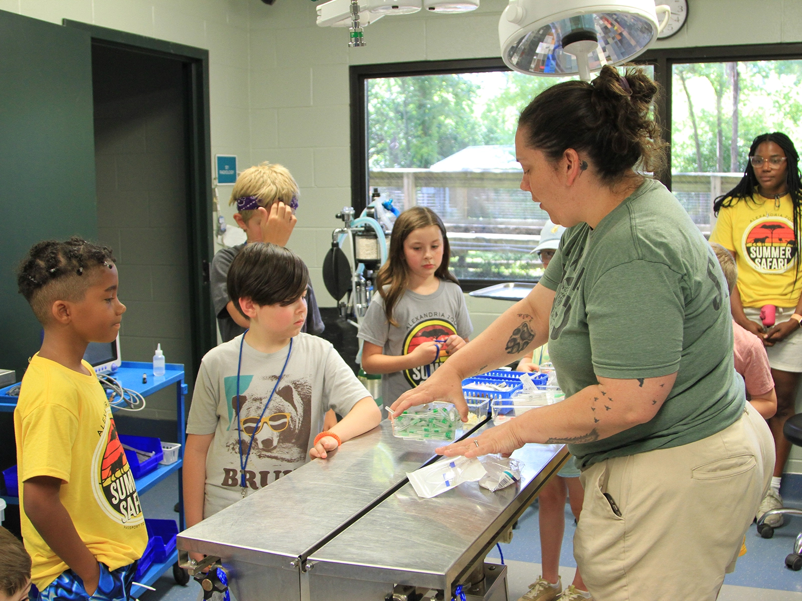 kids visiting Animal Care Hospital