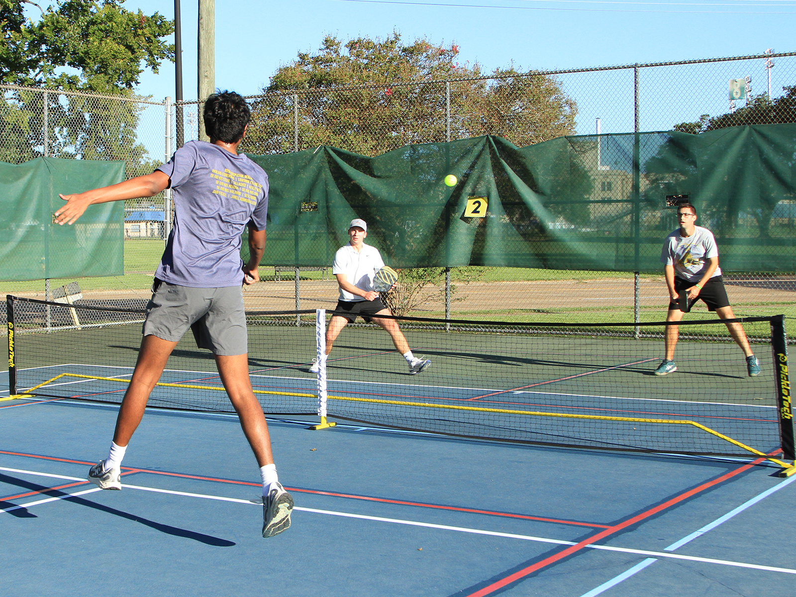 logo Safari Smash Pickleball Tournament